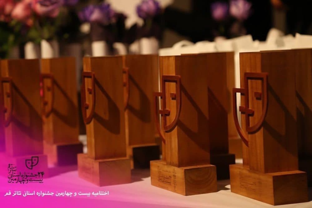 هنرجویان برگزیده باشگاه تئاتر تجربه در جشنواره تئاتر استان