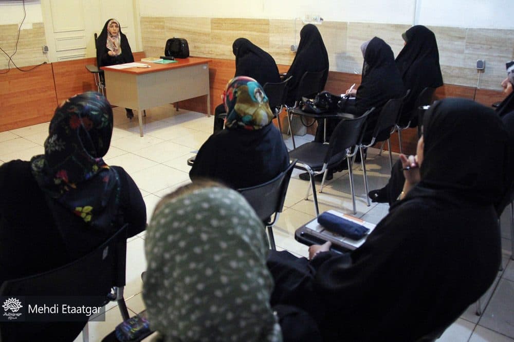 آغاز کارگاه آموزش مقدماتی داستان‌نویسی حوزه هنری قم