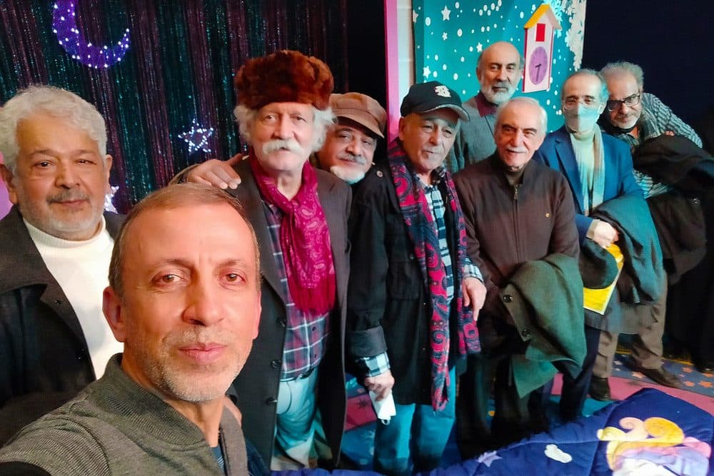 افتتاح نمایش «شب دوست داشتنی» در جمع بزرگان تئاتر کودک و نوجوان