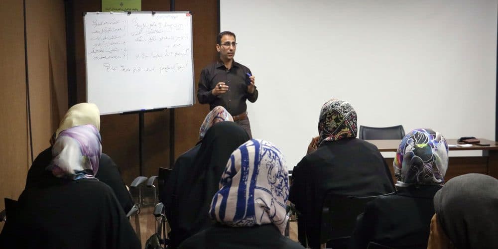 برگزاری کارگاه فیلمنامهنویسی کارتی در قم