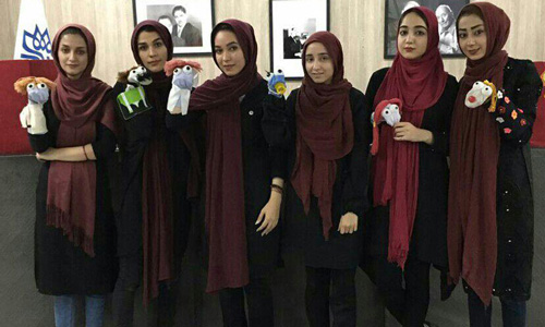 خانواده جورابی روی صحنه رفتند