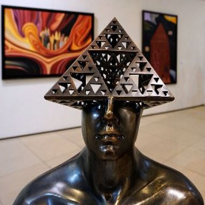 هنرمندان تجسمی نگران بیمه خود نباشند