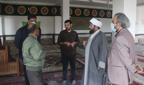 بررسی راهکارهای عملی ایجاد تحول مناطق آسیب، از منظر فعالیتهای هنری/ بازدید از چند منطقه کم برخوردار مرکز مازندران با حضور رئیس اداره هنر اجتماعی حوزه هنری