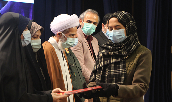 اعلام اسامی برگزیدگان مسابقه « سیب سرخ سید »