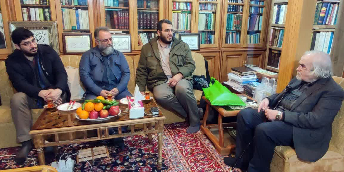 دیدار محمدمهدی دادمان با پدر شعر آئینی کشور در قم