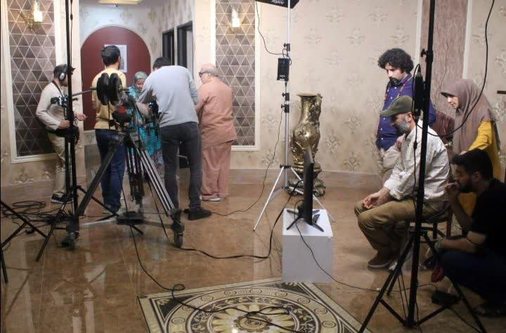 نقد و بررسی تیزر «یه لیوان آب» تولید شده در باشگاه فیلم حوزه هنری قم