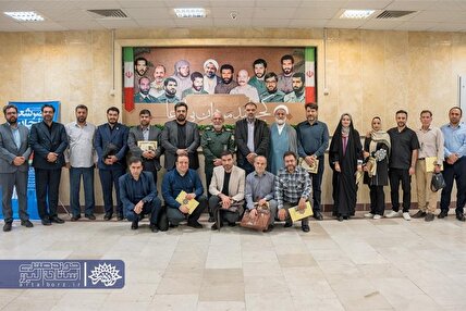 عکسهای «عصر شعر فاتحان خرمشهر»