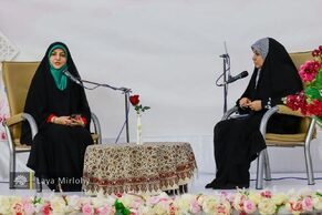 عرض ارادت بانوان شاعر به حضرت معصومه (س)